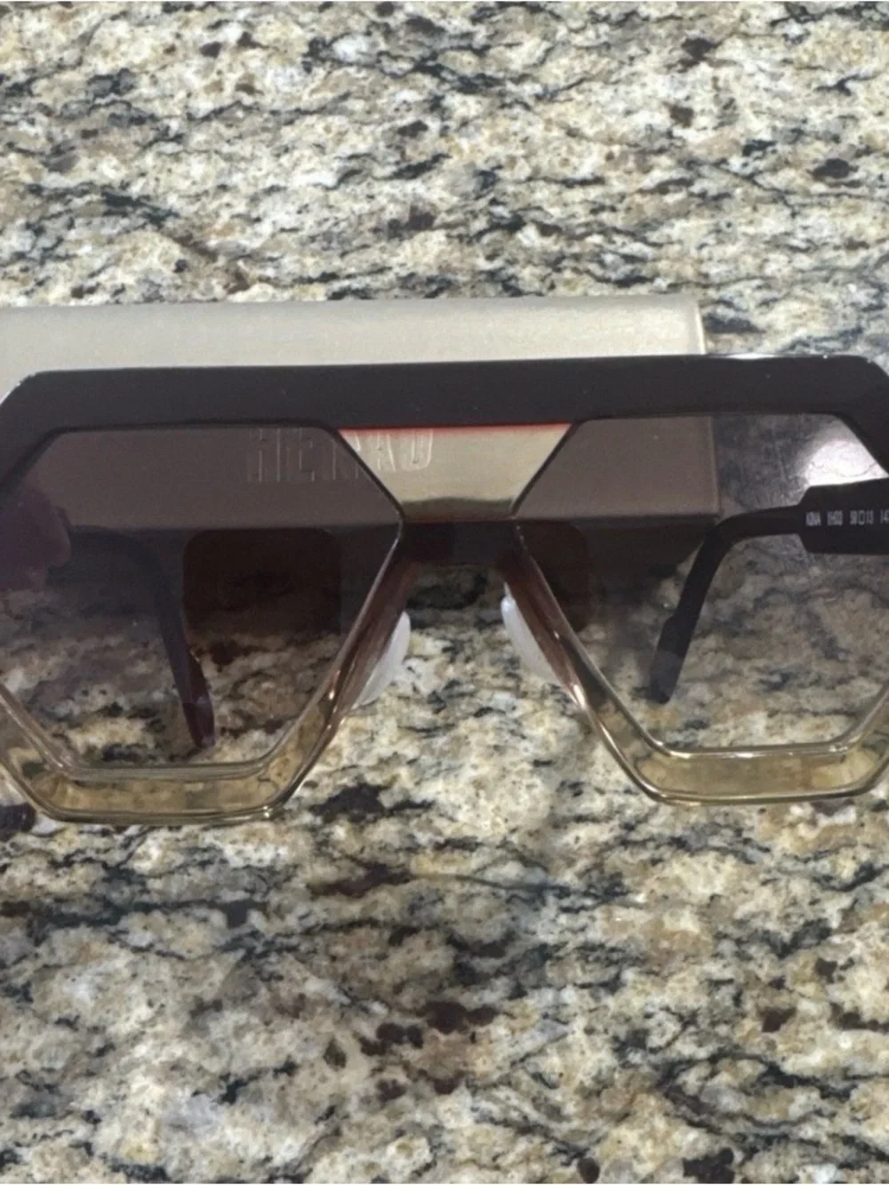Hexaplus Sun Women's Hexagon Sunglasses in Brown Gradient
